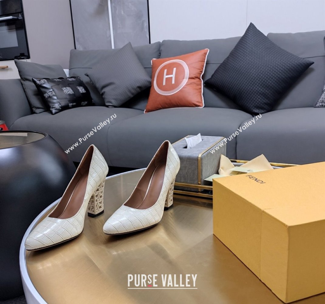 Fendi cut-out Heel 9cm Pumps in crocodile Print White 2024 (SS-23121322)