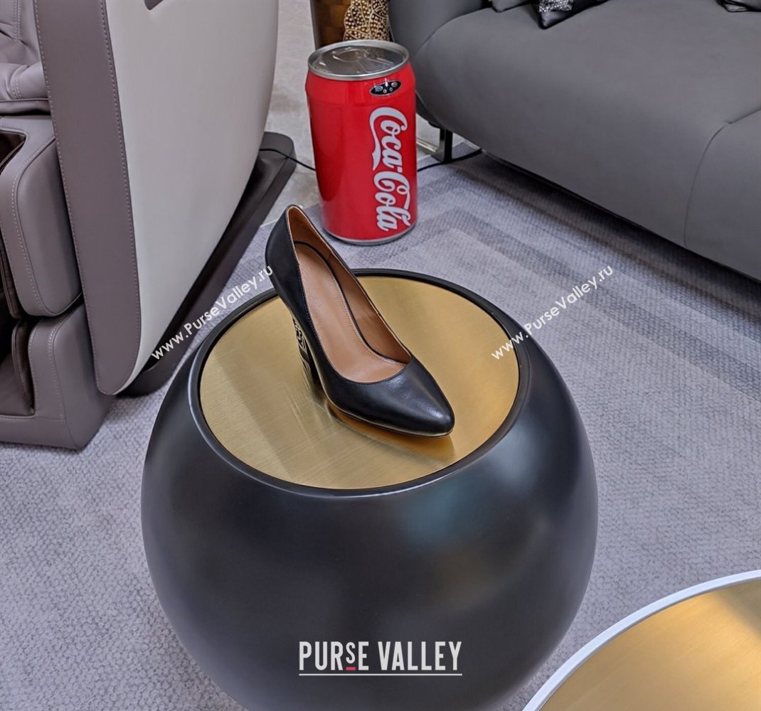 Fendi cut-out Heel 9cm Pumps in Leather Black 2024 (SS-23121326)