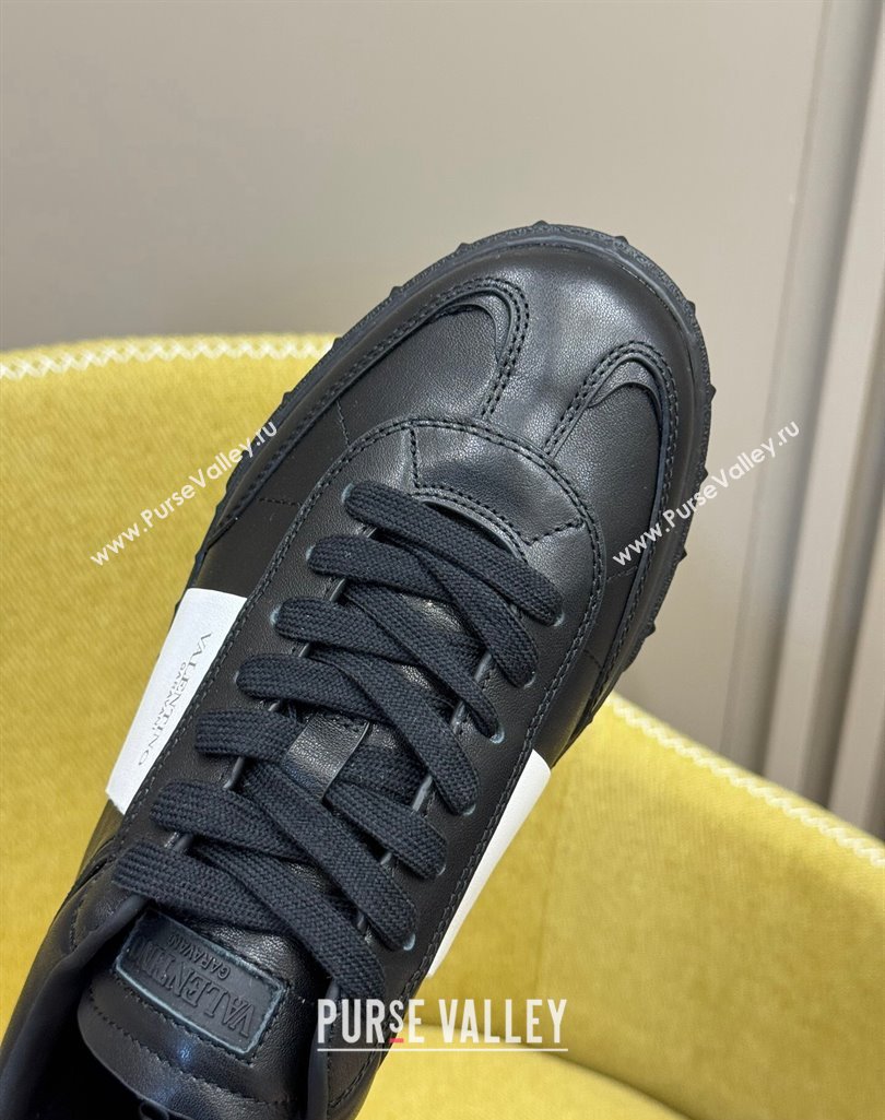 Valentino Upvillage Women/Men low top Sneakers in calfskin leather with band 04 2024 (kaola-23121324)