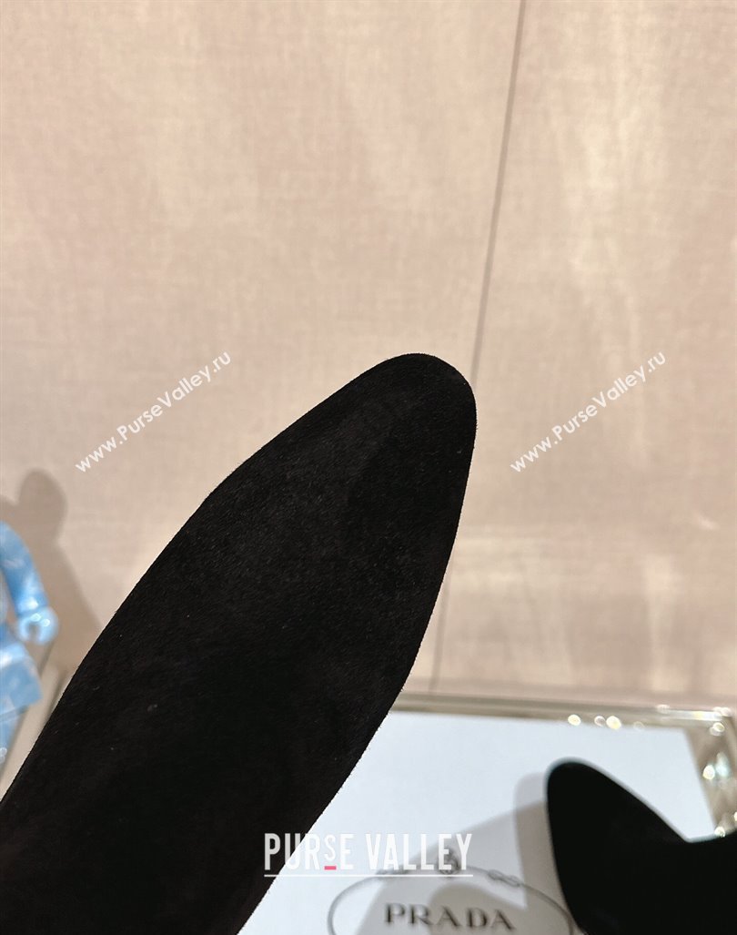 Prada Leather booties Suede Black with Enameled metal triangle logo 1T192N 2024 (siyate-23121905)