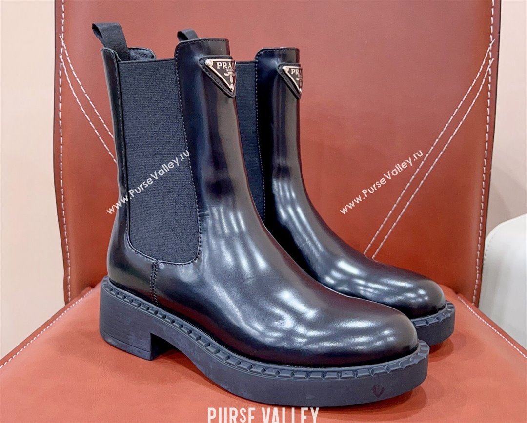 Prada Brushed leather booties Black with Enameled metal triangle logo 1U251N 2024 (siyate-23121913)