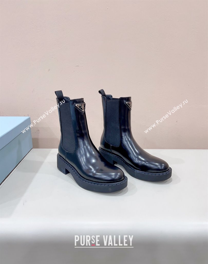 Prada Brushed leather booties Black with Enameled metal triangle logo 1U251N 2024 (siyate-23121913)