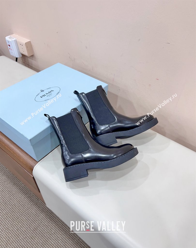 Prada Brushed leather booties Black with Enameled metal triangle logo 1U251N 2024 (siyate-23121913)