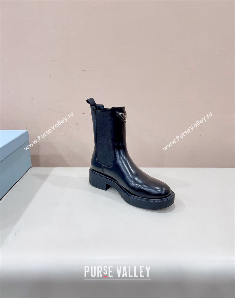 Prada Brushed leather booties Black with Enameled metal triangle logo 1U251N 2024 (siyate-23121913)