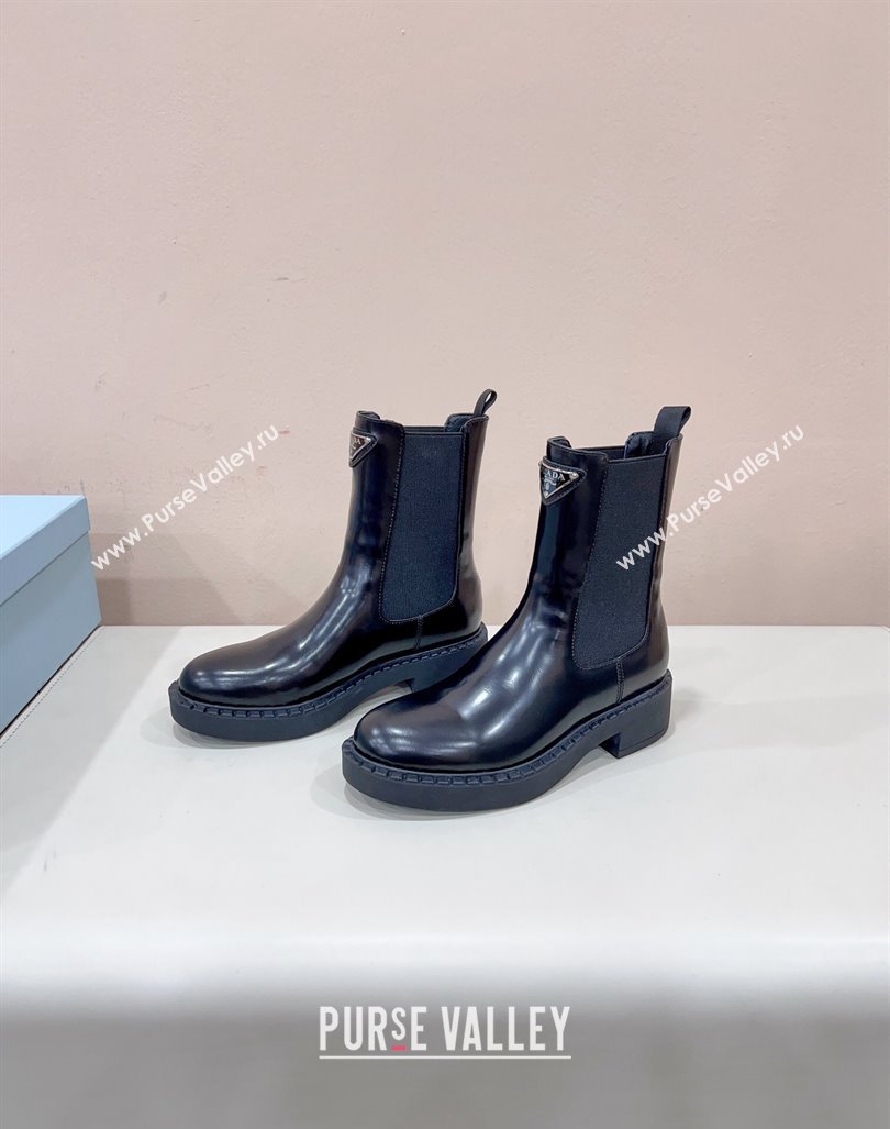 Prada Brushed leather booties Black with Enameled metal triangle logo 1U251N 2024 (siyate-23121913)