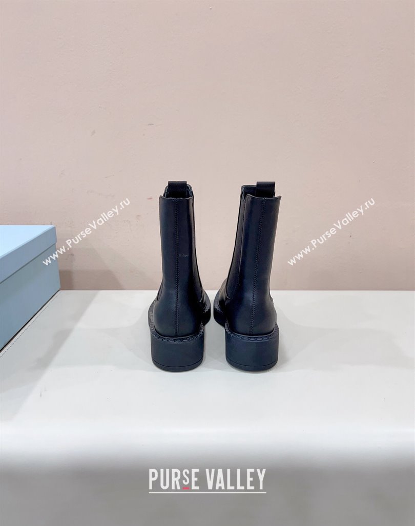 Prada leather booties Black with Enameled metal triangle logo 1U251N 2024 (siyate-23121915)