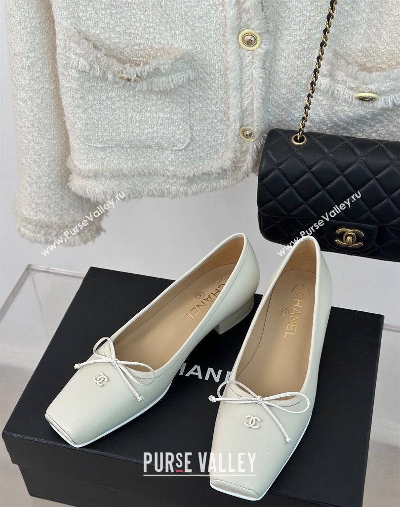 Chanel Vintage CC Logo and Bow Ballet Flats Leather White 2024 (modeng-23121516)