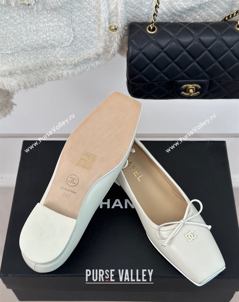 Chanel Vintage CC Logo and Bow Ballet Flats Leather White 2024 (modeng-23121516)