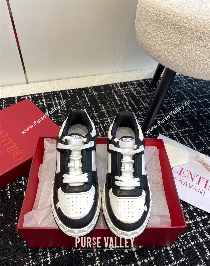 Valentino Freedots Low Top calfskin leather Women/Men Sneakers 01 2024 (danni-23121901)