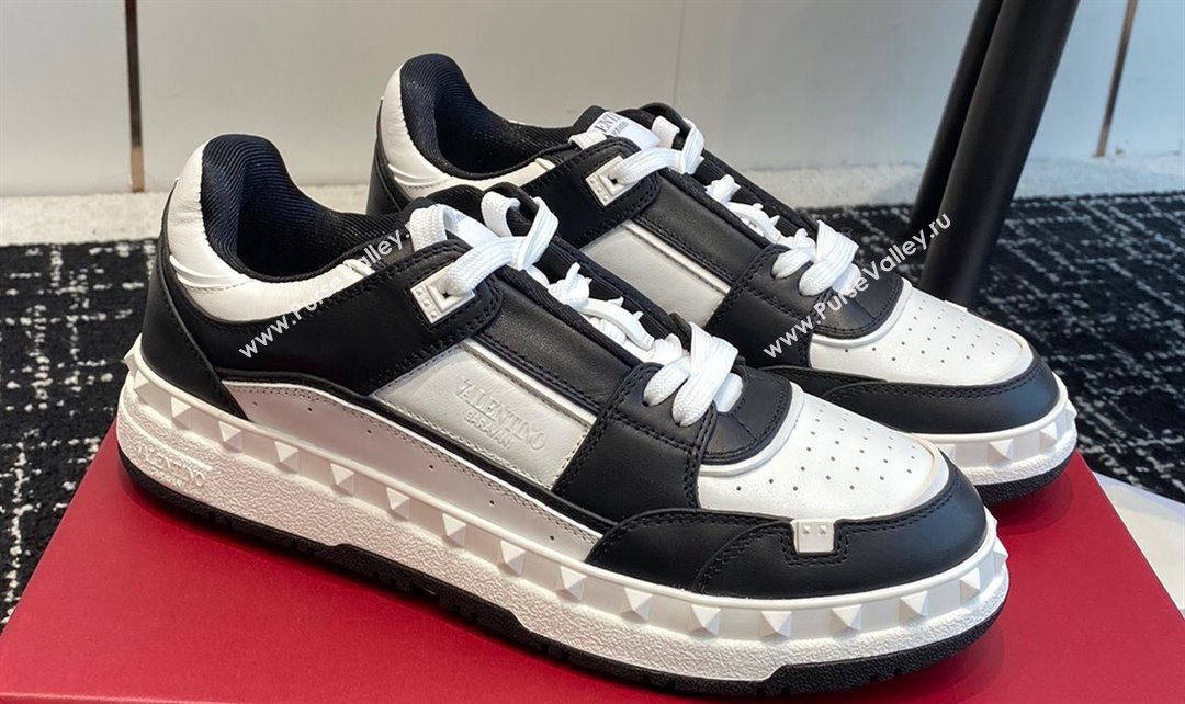 Valentino Freedots Low Top calfskin leather Women/Men Sneakers 01 2024 (danni-23121901)