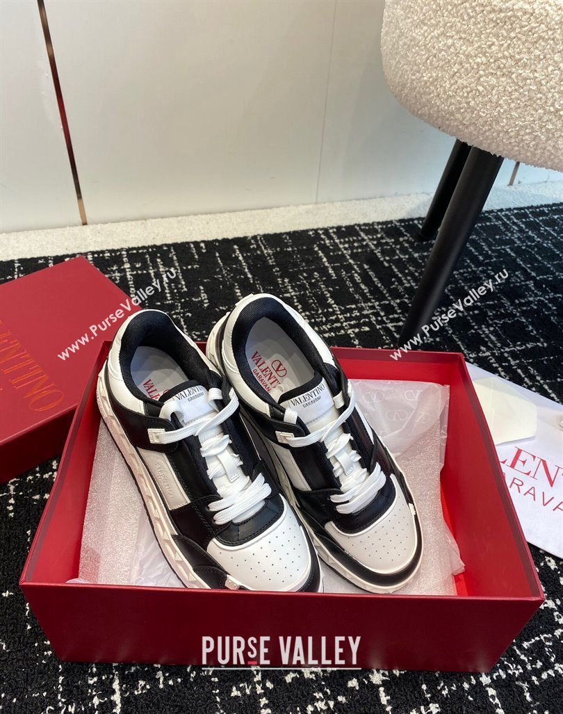 Valentino Freedots Low Top calfskin leather Women/Men Sneakers 01 2024 (danni-23121901)