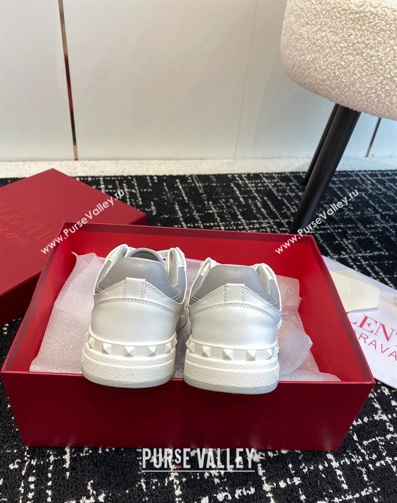 Valentino Freedots Low Top calfskin leather Women/Men Sneakers 02 2024 (danni-23121902)