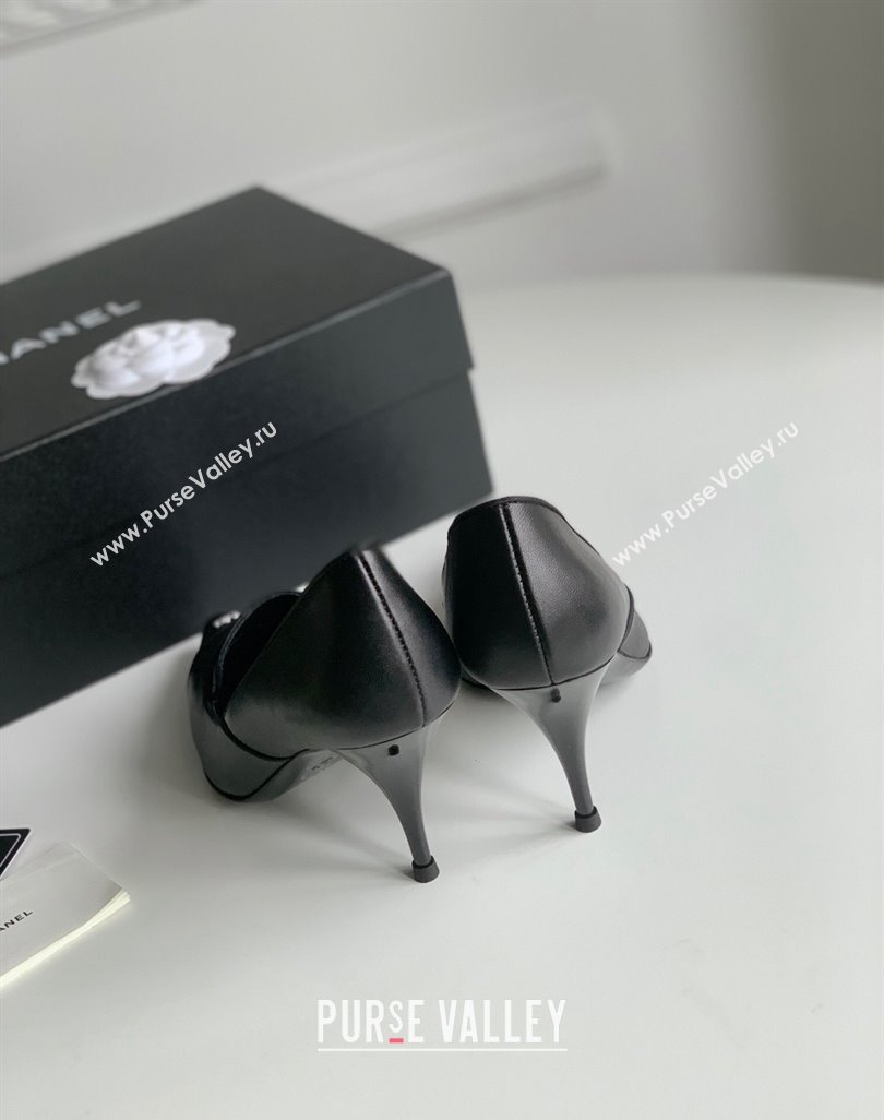 Chanel Heel 8cm Crystal CC Logo Vintage Pumps in Lambskin Black 2024 (modeng-23121503)