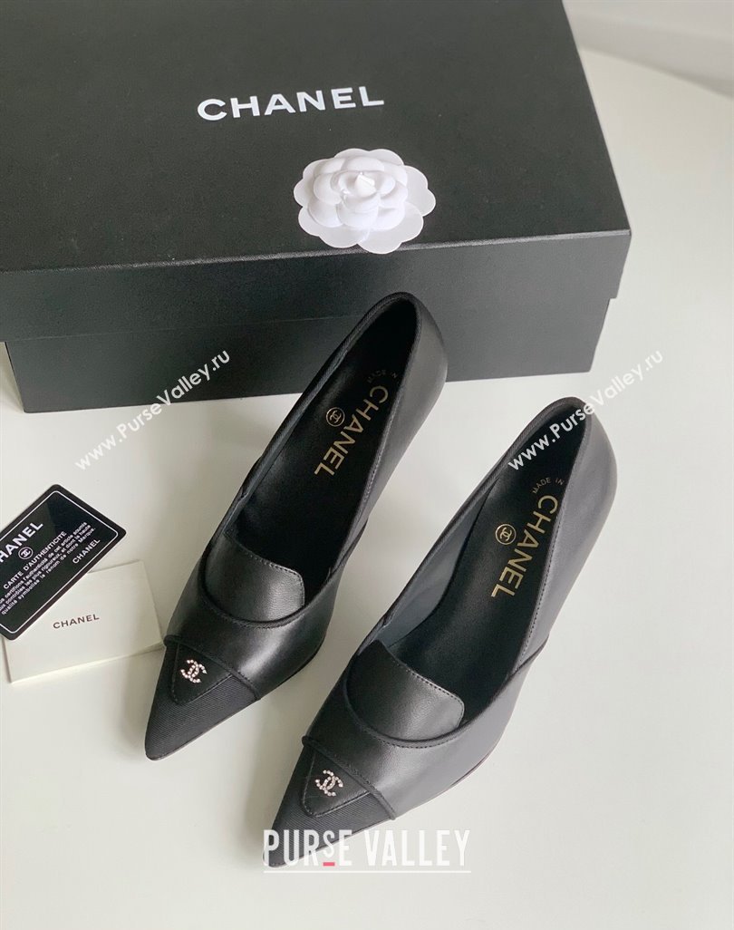 Chanel Heel 8cm Crystal CC Logo Vintage Pumps in Lambskin Black 2024 (modeng-23121503)