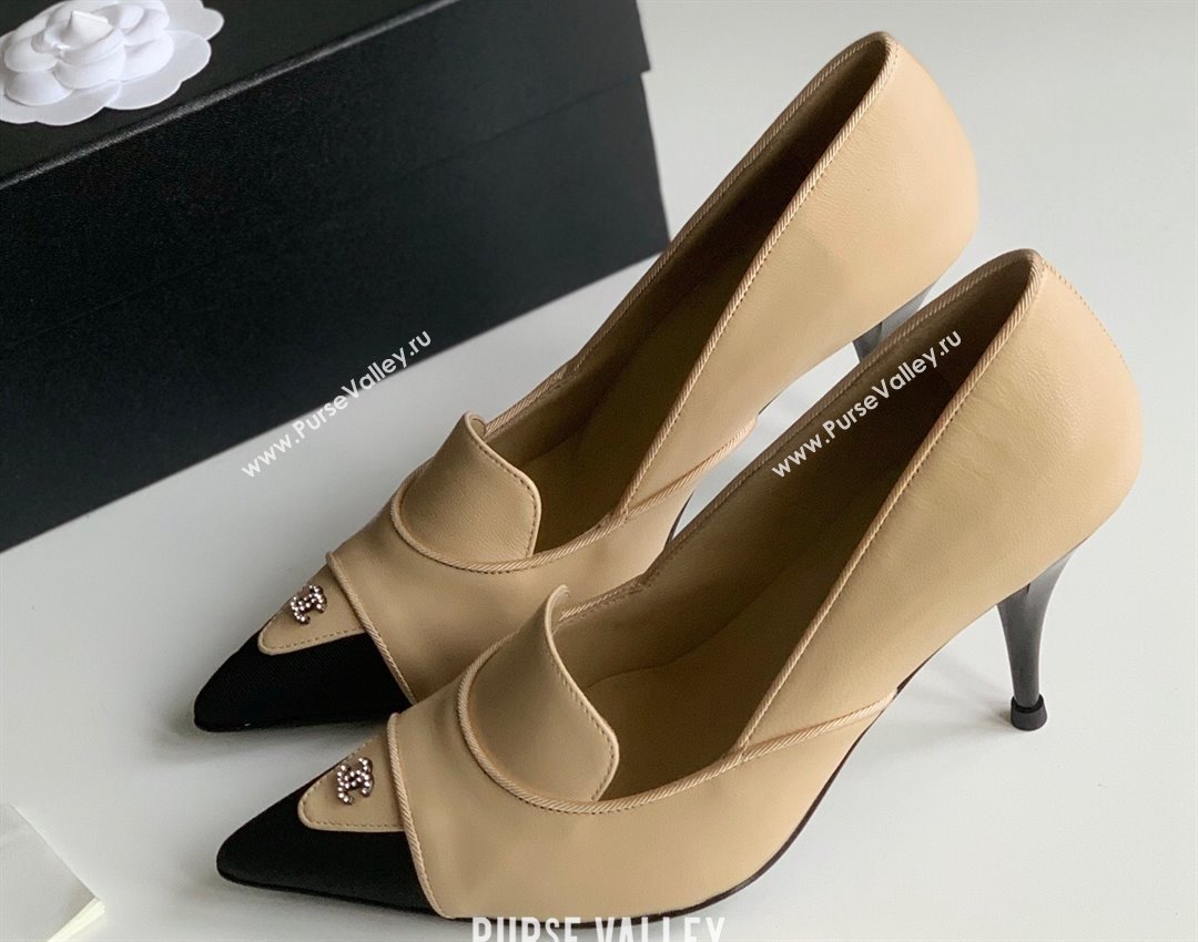 Chanel Heel 8cm Crystal CC Logo Vintage Pumps in Lambskin Beige 2024 (modeng-23121505)