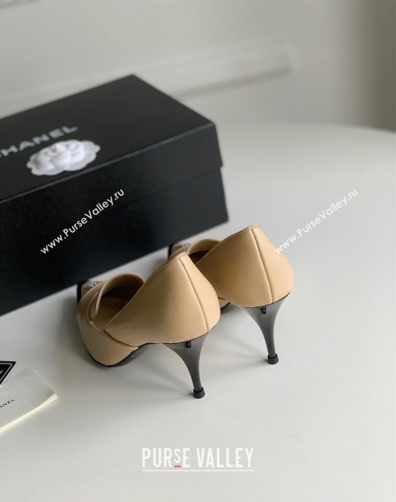 Chanel Heel 8cm Crystal CC Logo Vintage Pumps in Lambskin Beige 2024 (modeng-23121505)