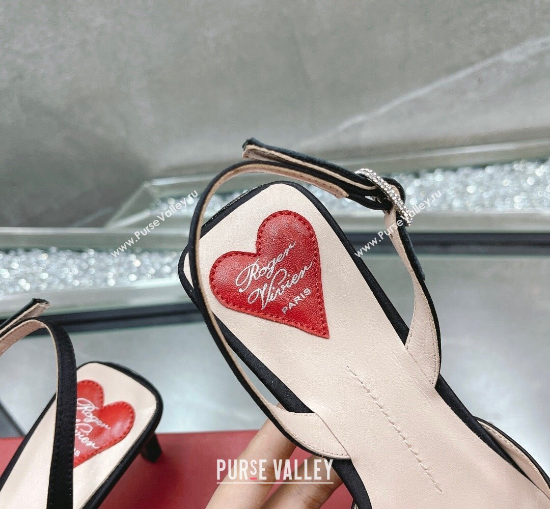 Roger Vivier Dorsay satin slingback pumps Black 2024 (modeng-23121811)