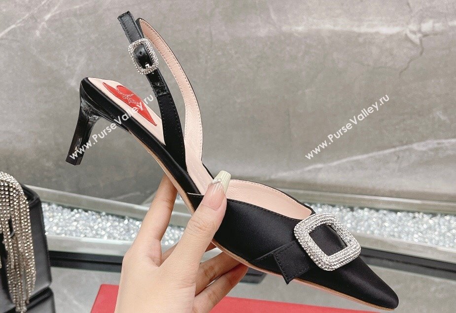 Roger Vivier Dorsay satin slingback pumps Black 2024 (modeng-23121811)