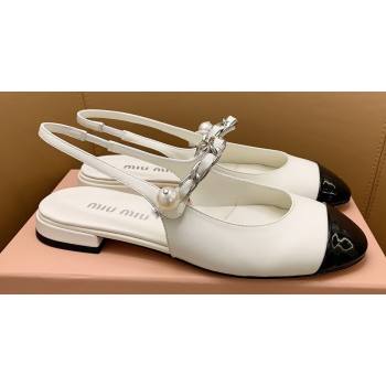Miu Miu leather slingback pumps White/Patent Black with metal chain and pearl 2024 (kaola-23121902)