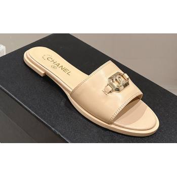 Chanel Shiny Calfskin Metal Mules G45172 Beige 2024 (modeng-23121908)