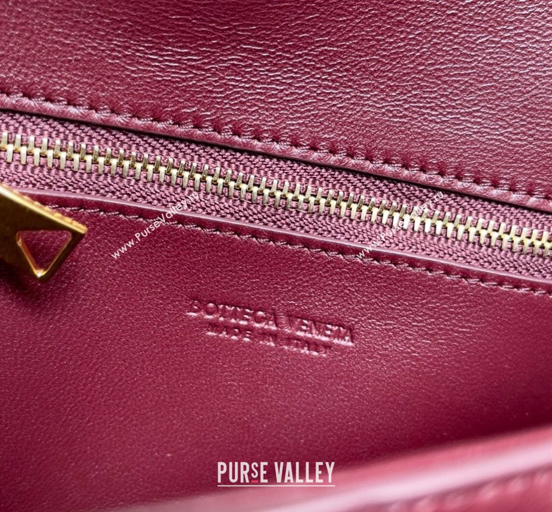 Bottega Veneta Mini Andiamo Cross-Body Intrecciato leather bag BAROLO with metallic knot closure 2024 (misu-23122034)