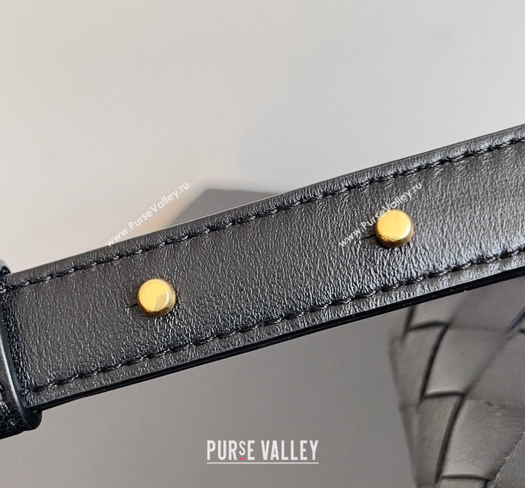 Bottega Veneta Mini Andiamo Cross-Body Intrecciato leather bag Black with metallic knot closure 2024 (misu-23122035)