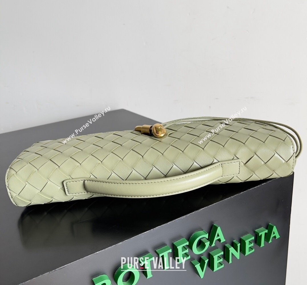 Bottega Veneta Long Clutch Andiamo With Handle Intrecciato leather bag TRAVERTINE with metallic knot closure 2024 (misu-23122029