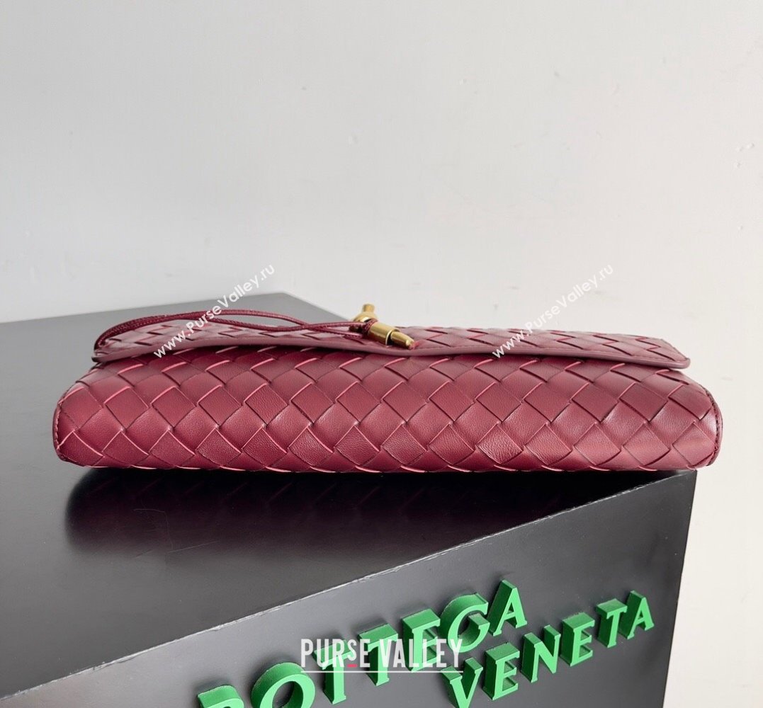 Bottega Veneta Long Clutch Andiamo With Handle Intrecciato leather bag BAROLO with metallic knot closure 2024 (misu-23122030)