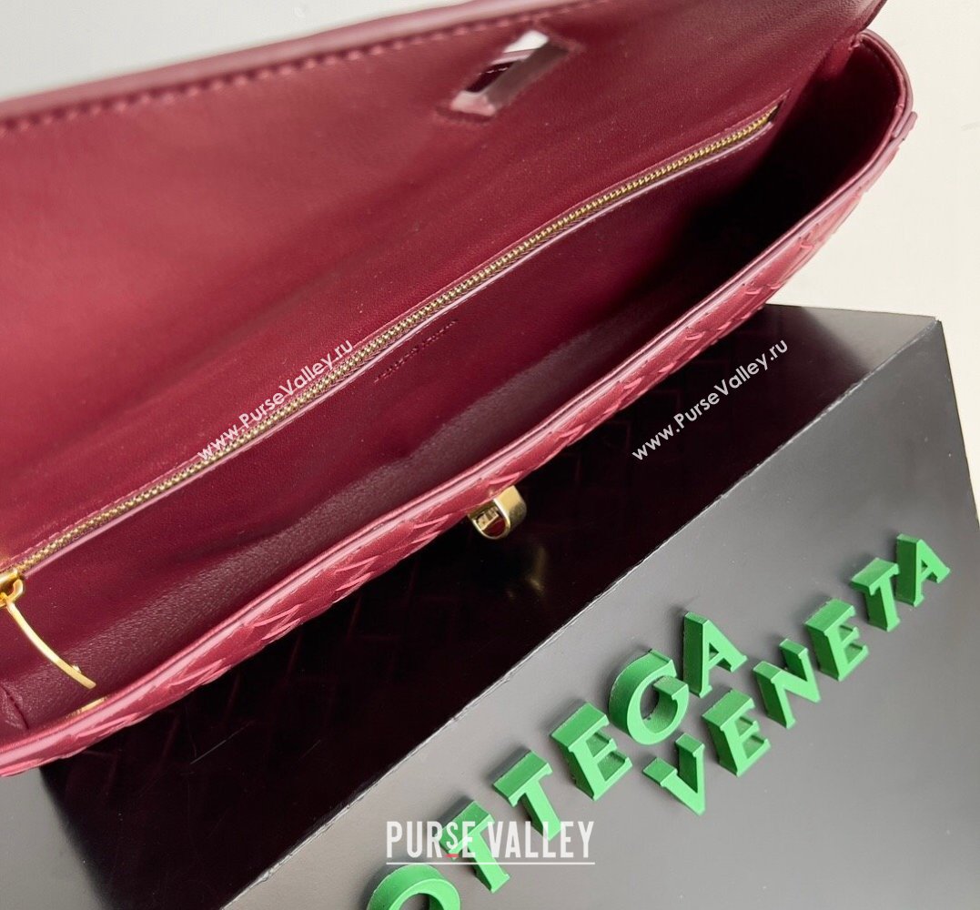 Bottega Veneta Long Clutch Andiamo With Handle Intrecciato leather bag BAROLO with metallic knot closure 2024 (misu-23122030)