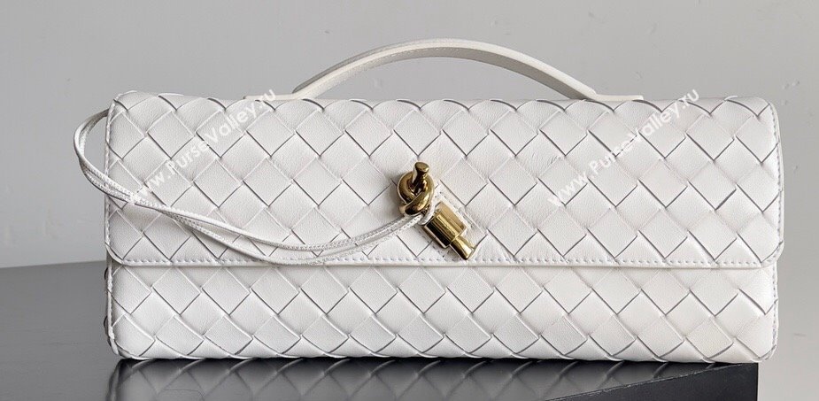 Bottega Veneta Long Clutch Andiamo With Handle Intrecciato leather bag White with metallic knot closure 2024 (misu-23122031)