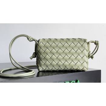 Bottega Veneta Mini Loop Camera Intrecciato leather cross-body Bag TRAVERTINE 2024 (misu-23122009)
