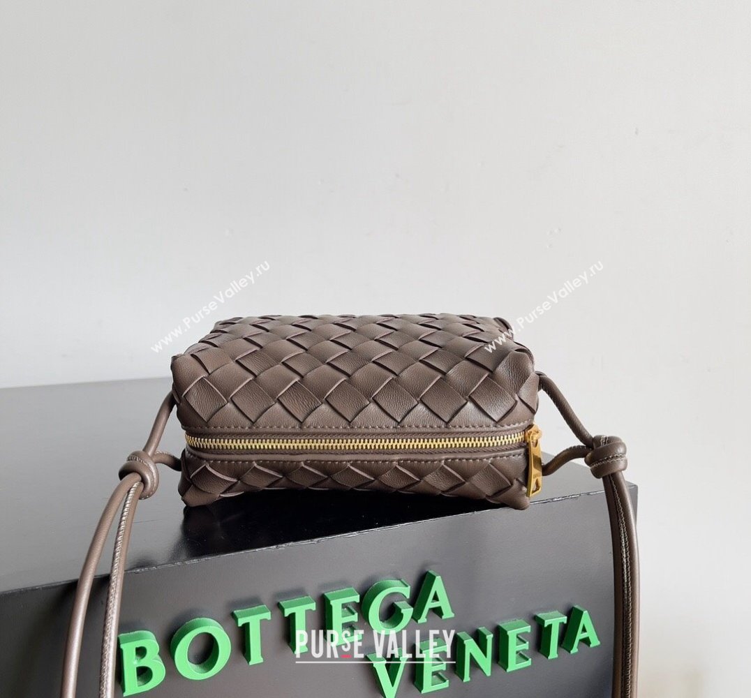 Bottega Veneta Mini Loop Camera Intrecciato leather cross-body Bag FONDANT 2024 (misu-23122010)