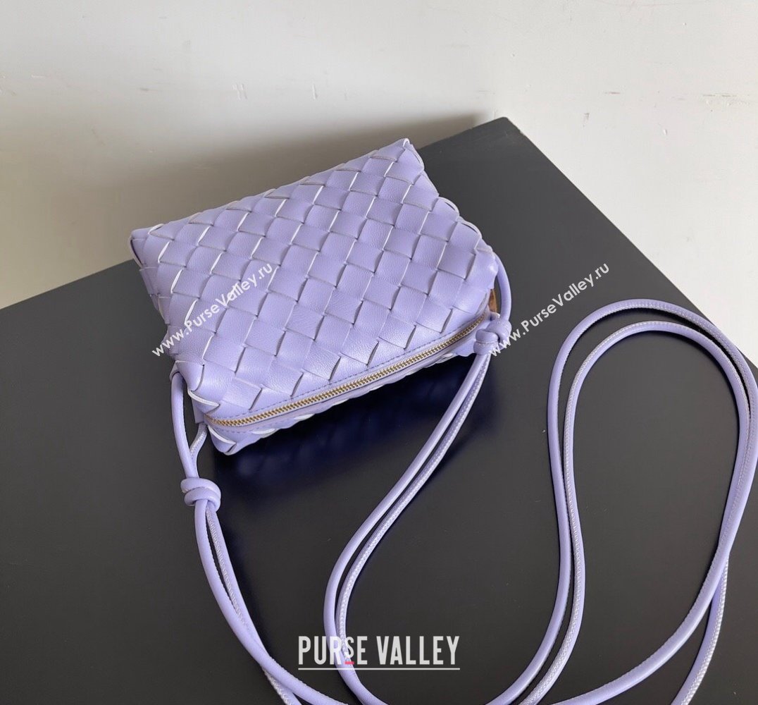 Bottega Veneta Mini Loop Camera Intrecciato leather cross-body Bag OYSTER 2024 (misu-23122011)