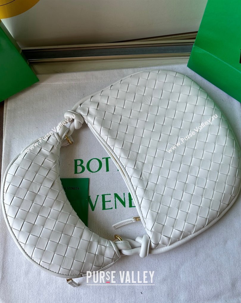Bottega Veneta Medium Gemelli Intrecciato leather shoulder bag 764281 White 2024 (wante-23122003)