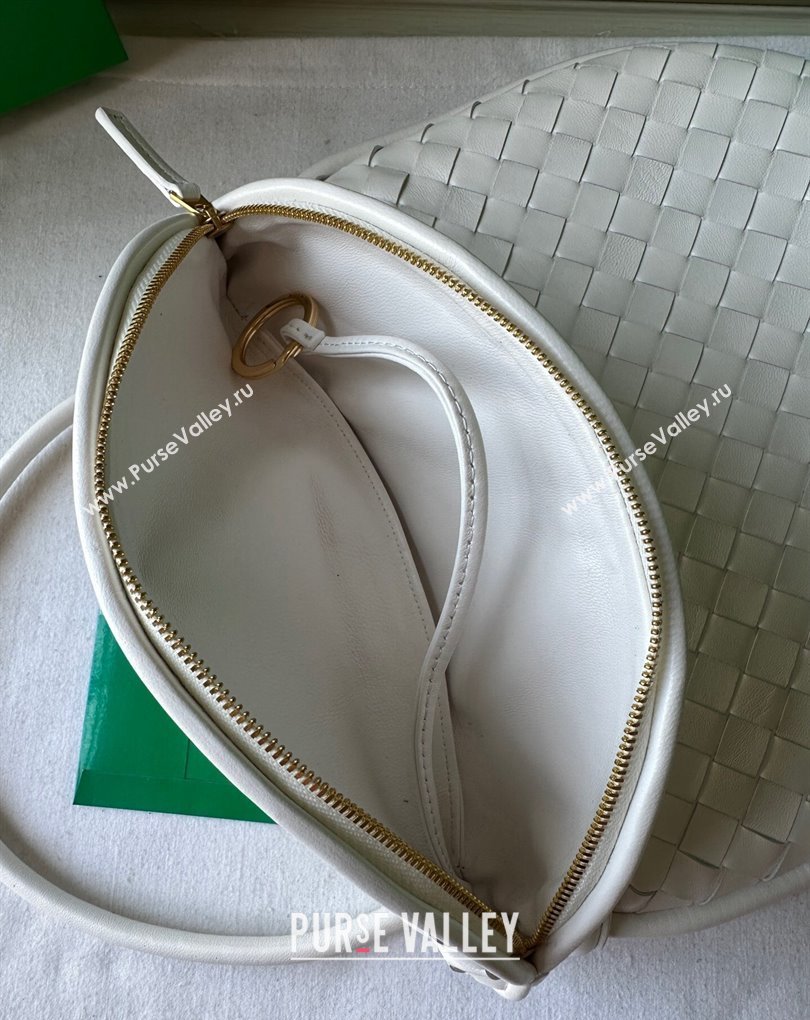 Bottega Veneta Medium Gemelli Intrecciato leather shoulder bag 764281 White 2024 (wante-23122003)