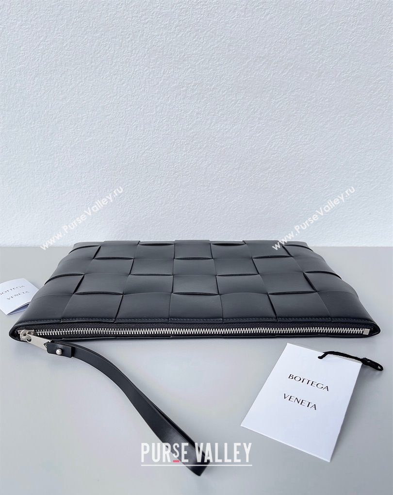 Bottega Veneta Large Cassette Pouch Intreccio leather wristlet Bag Black 2024 (misu-23122013)