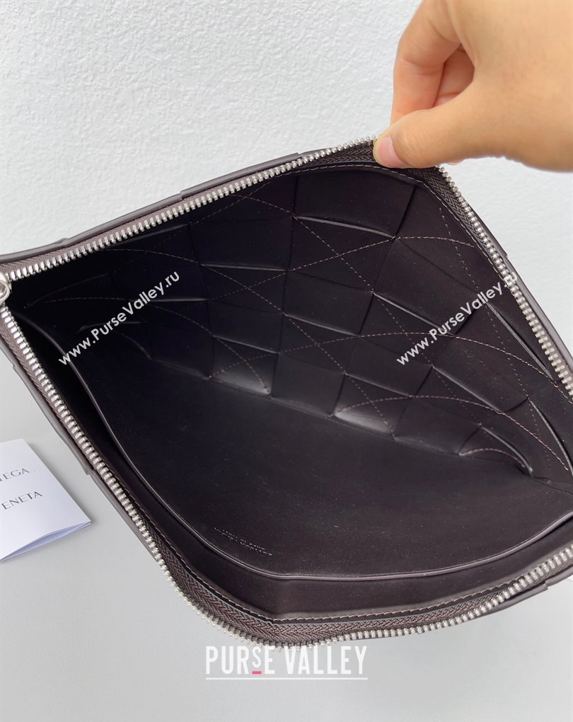 Bottega Veneta Large Cassette Pouch Intreccio leather wristlet Bag LIGHT BROWN 2024 (misu-23122014)