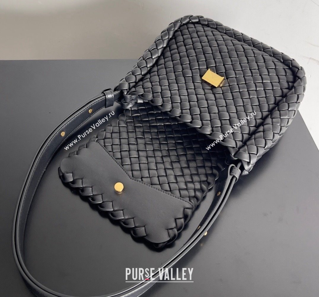 Bottega Veneta Mini Cobble Shoulder Bag in padded Intreccio leather Black 2024 (misu-23122003)