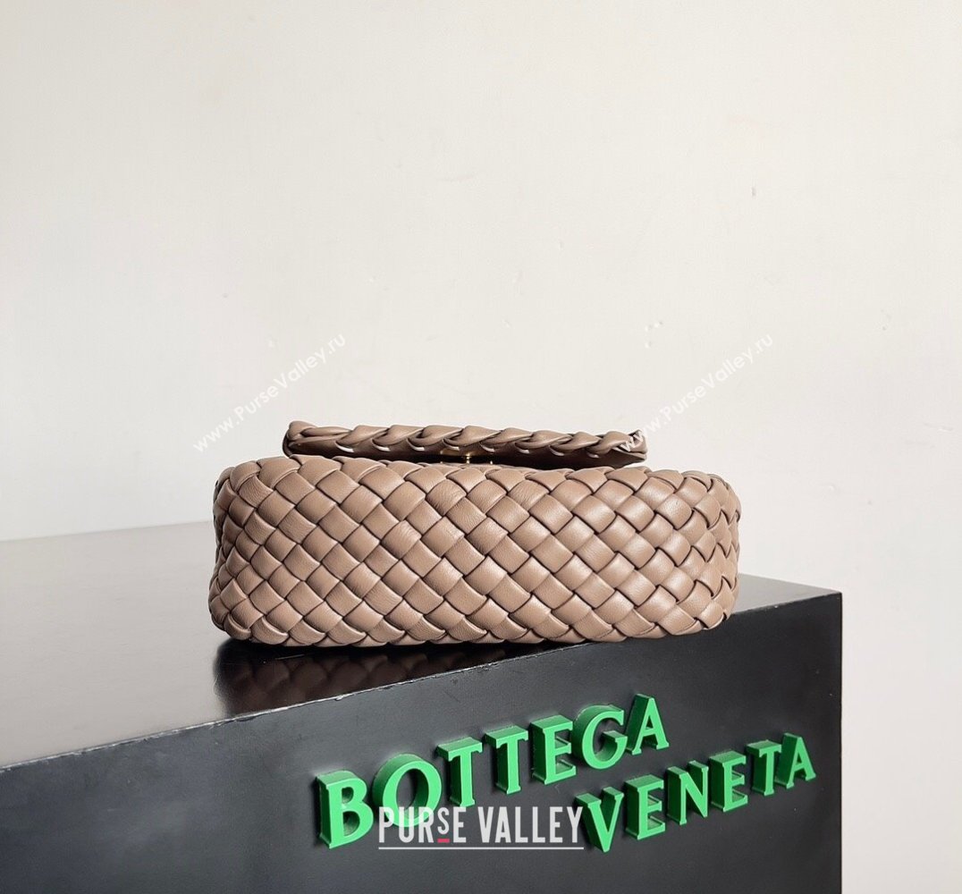 Bottega Veneta Mini Cobble Shoulder Bag in padded Intreccio leather TAUPE GREY 2024 (misu-23122004)