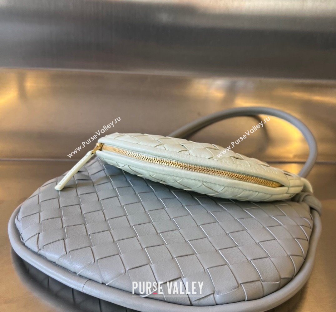 Bottega Veneta Small Gemelli Intrecciato leather shoulder bag 776764 AGATE GREY / GLACIER 2024 (wante-23122007)