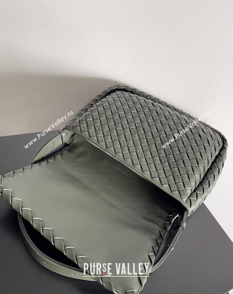 Bottega Veneta Large Cobble Shoulder Bag in padded Intreccio leather CAMPING 2024 (misu-23122002)