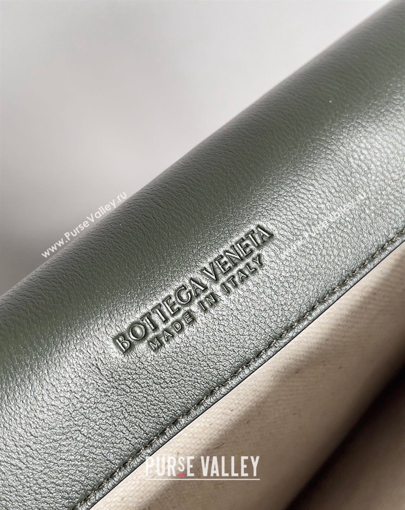 Bottega Veneta Large Cobble Shoulder Bag in padded Intreccio leather CAMPING 2024 (misu-23122002)