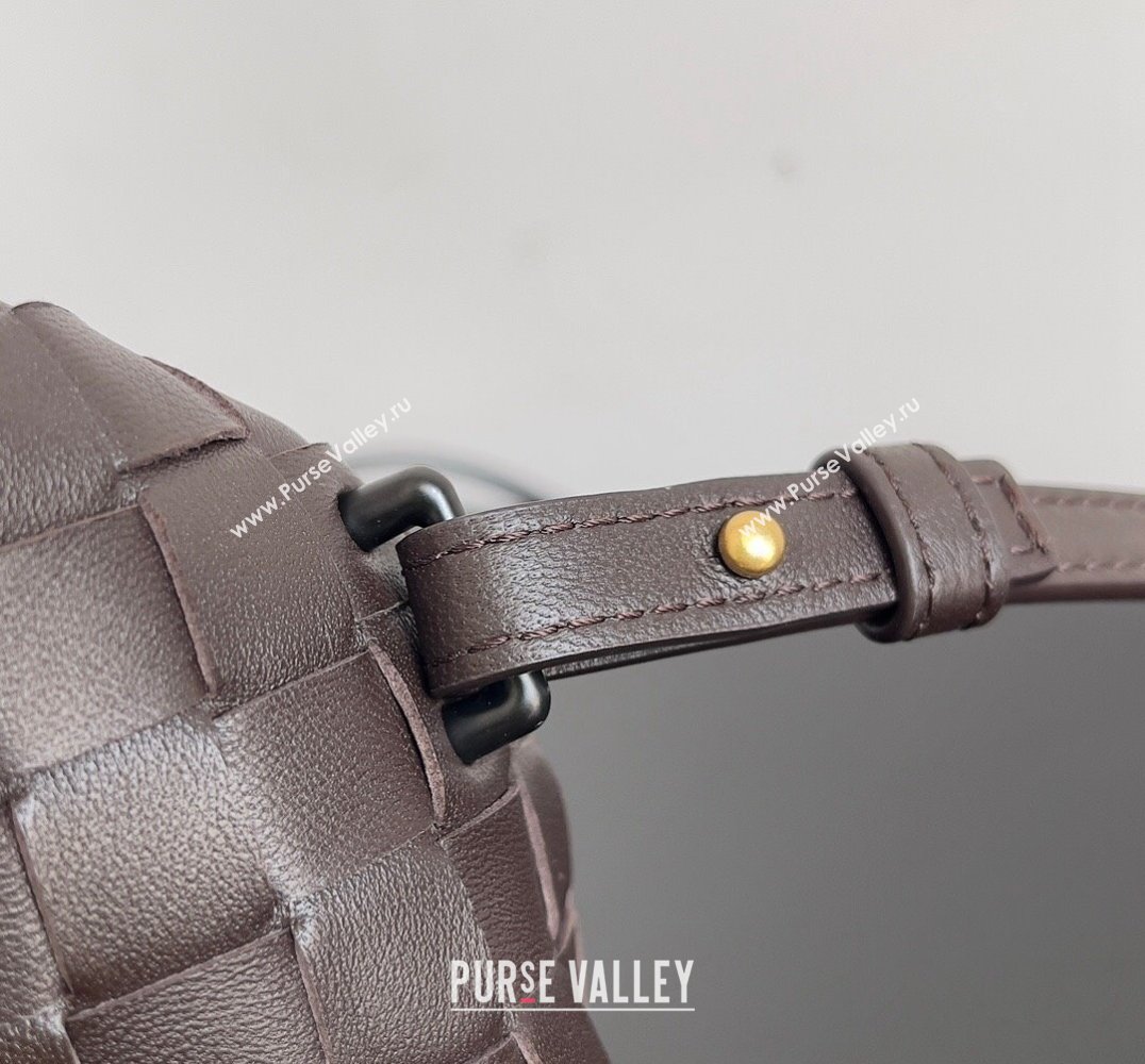 Bottega Veneta Mini Hop Intrecciato leather cross-body Bag with detachable strap FONDANT 2024 (misu-23122006)