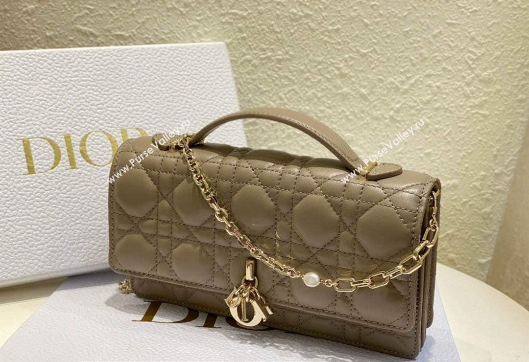 Miss Dior Mini Bag in Cannage Lambskin Camel with Removable jewel chain 2024 (XXG-23122001)