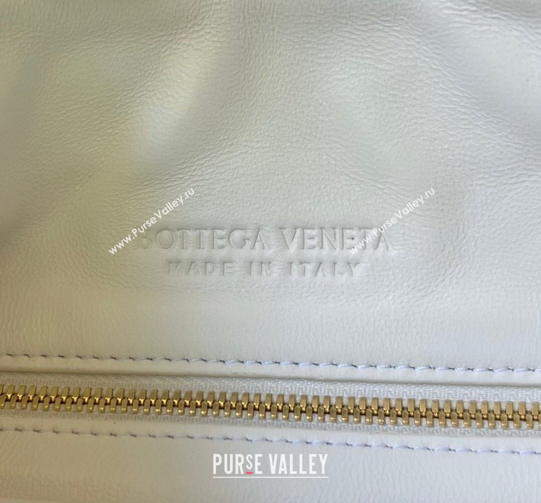 Bottega Veneta Large Gemelli Intrecciato leather shoulder bag 764053 White 2023 (wante-23122002)