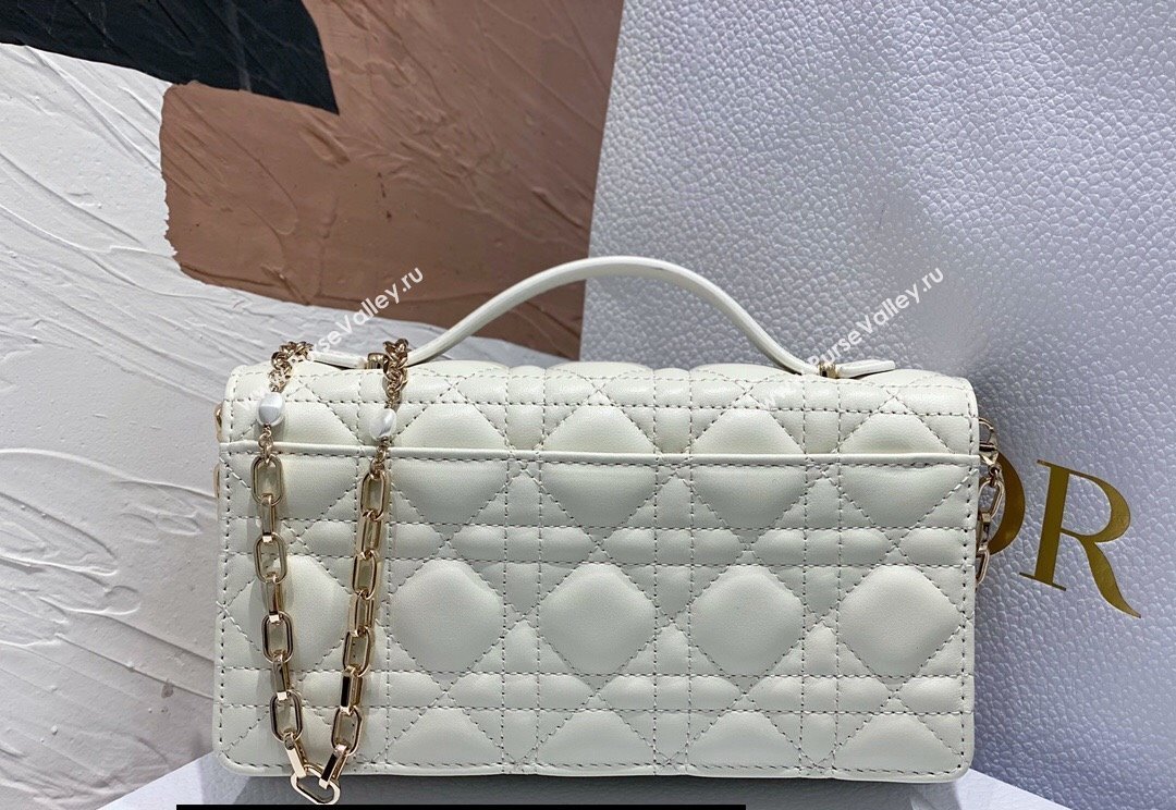 Miss Dior Mini Bag in Cannage Lambskin White with Removable jewel chain 2024 (XXG-23122011)