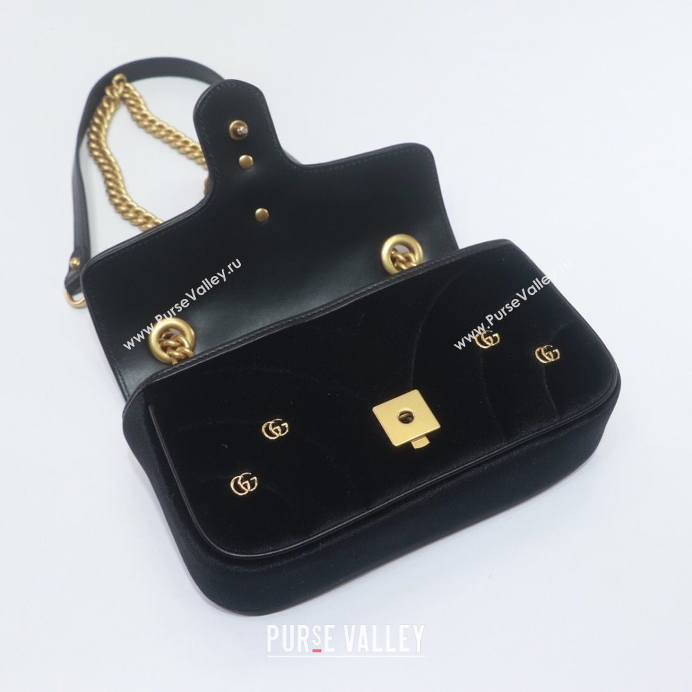 Gucci GG Marmont Mini shoulder bag 446744 velvet Black with small Double G studs 2024 (dlh-23122129)
