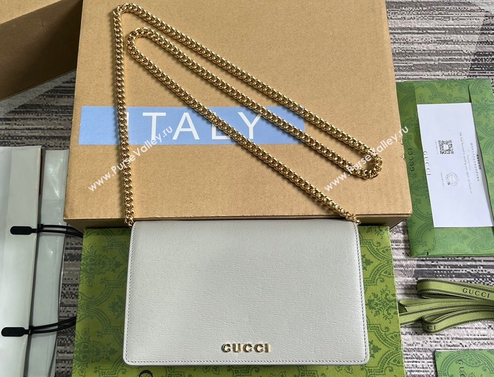 Gucci Chain wallet with Gucci script 772643 leather Light Gray 2024 (dlh-23122254)