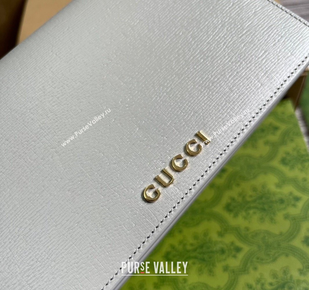 Gucci Chain wallet with Gucci script 772643 leather Light Gray 2024 (dlh-23122254)