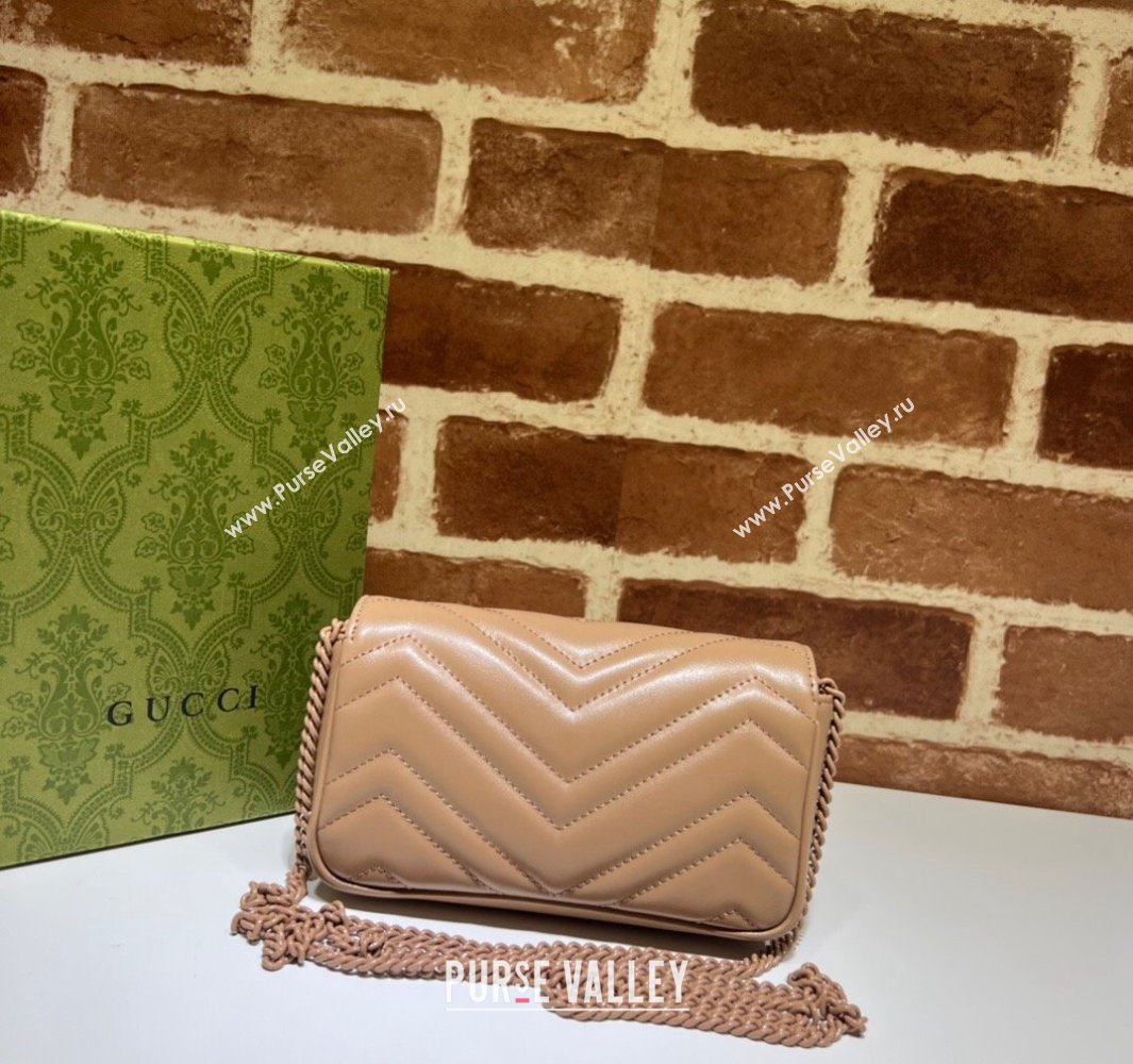 Gucci GG Marmont Super Mini shoulder bag 476433 leather Nude with Brass hardware 2024 (dlh-23122203)